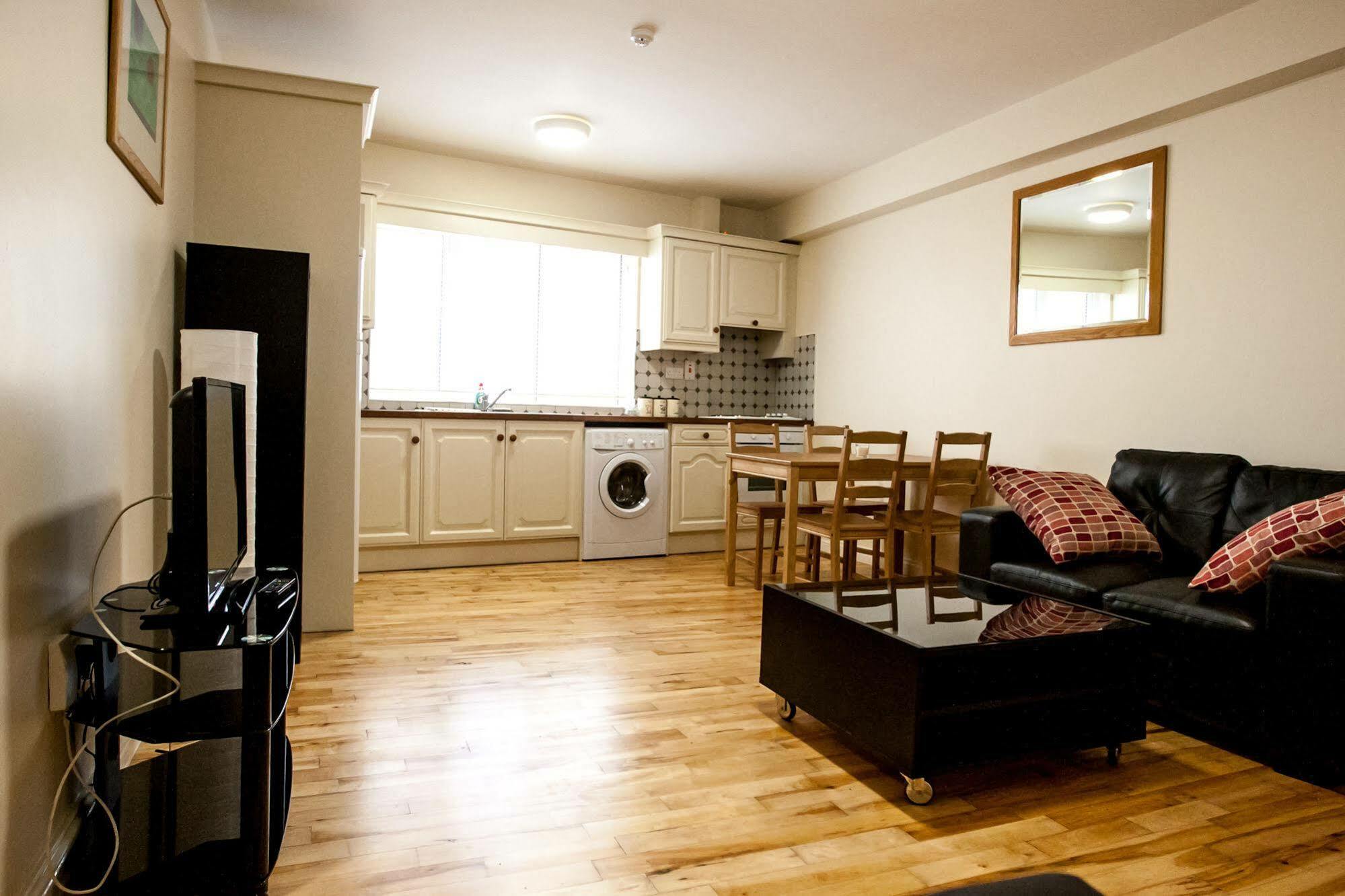 Dominick Street Apartments Galway Buitenkant foto