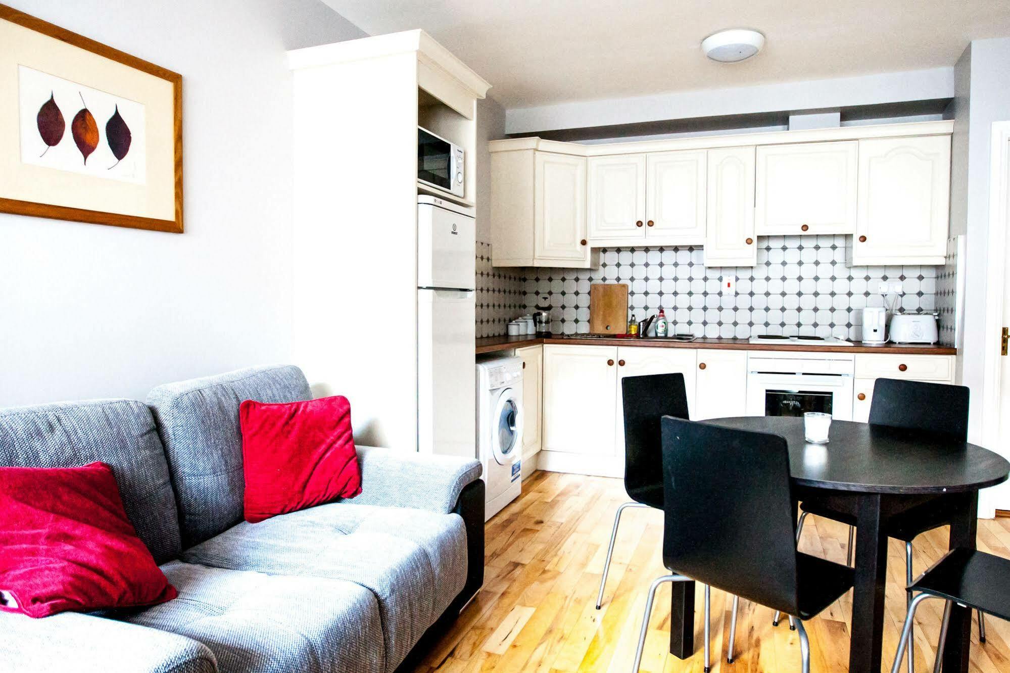 Dominick Street Apartments Galway Buitenkant foto
